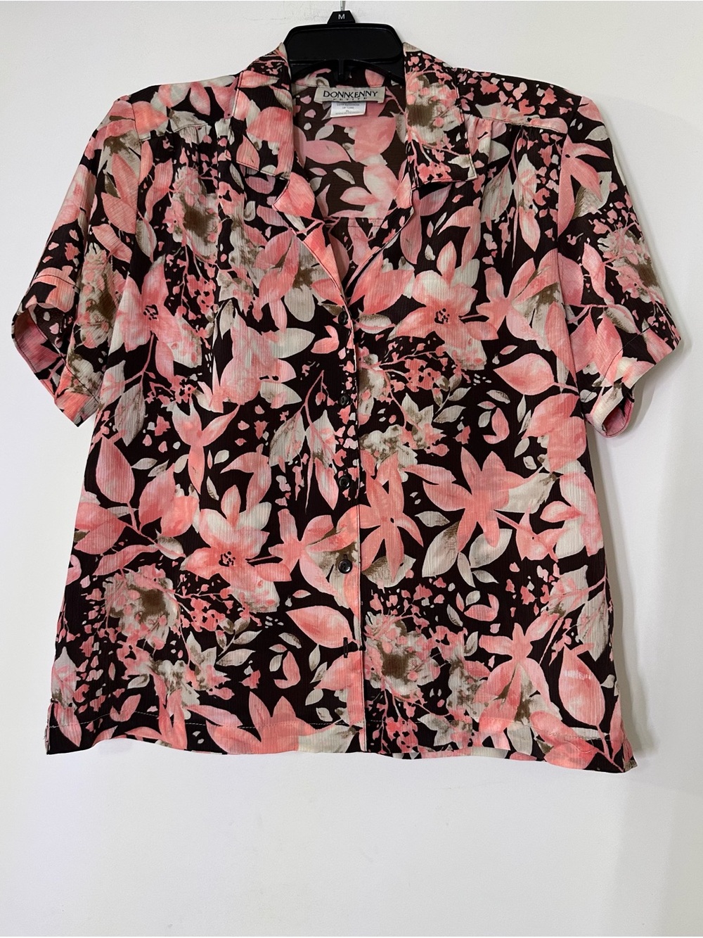 DONNKENNY  Petite Black & Pink Floral Button-Up Women's Top PL